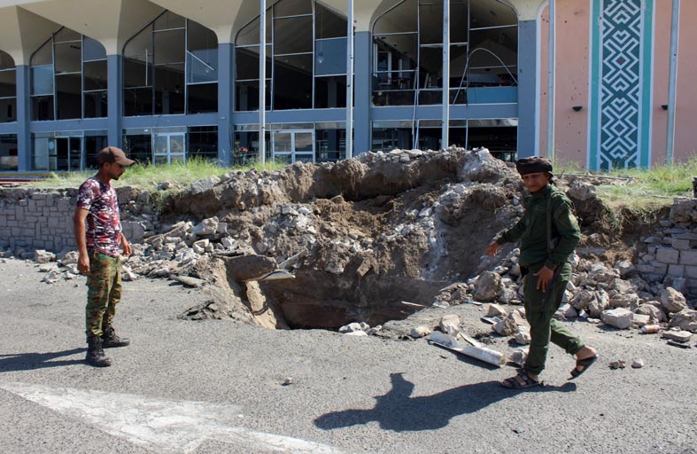صحف عربية: 6 سنوات من الإرهاب الإيراني في اليمن