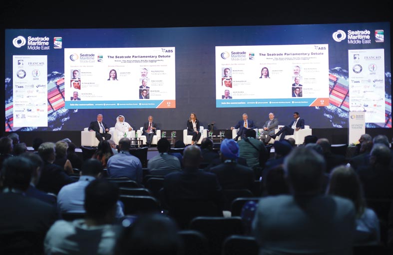 من خلال مشاركتها، تسعى الأكاديمية إلى تسليط الضوء على أحدث حلولها الرقمية في التدريب والتعليم البحري