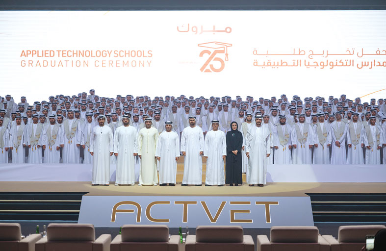 تحت رعاية وبحضور ذياب بن محمد بن زايد.. تخريج دفعة 2025 في مدارس التكنولوجيا التطبيقية 