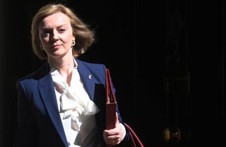 بريطانيا ترسل خبراء لمساعدة أوكرانيا 