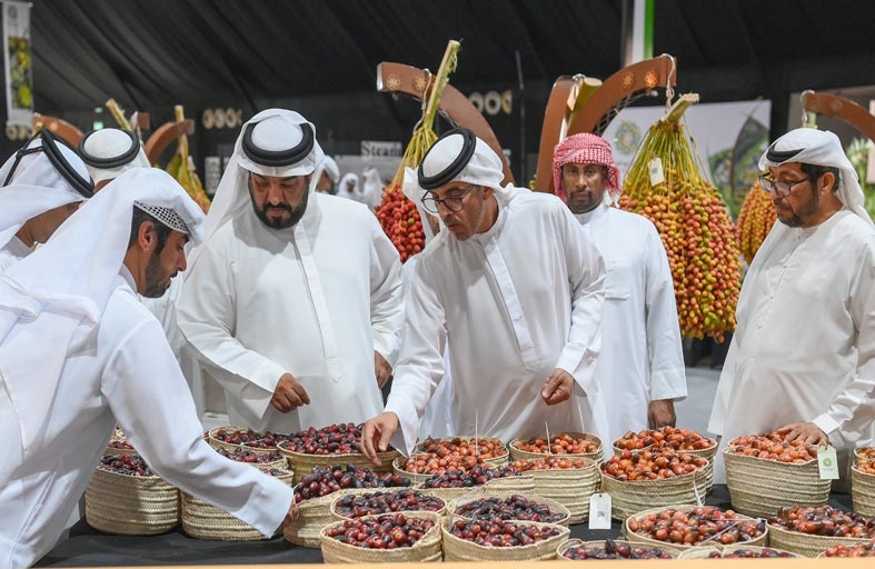 تحت رعاية منصور بن زايد .. انطلاق فعاليات مهرجان ليوا للرطب 15 يوليو