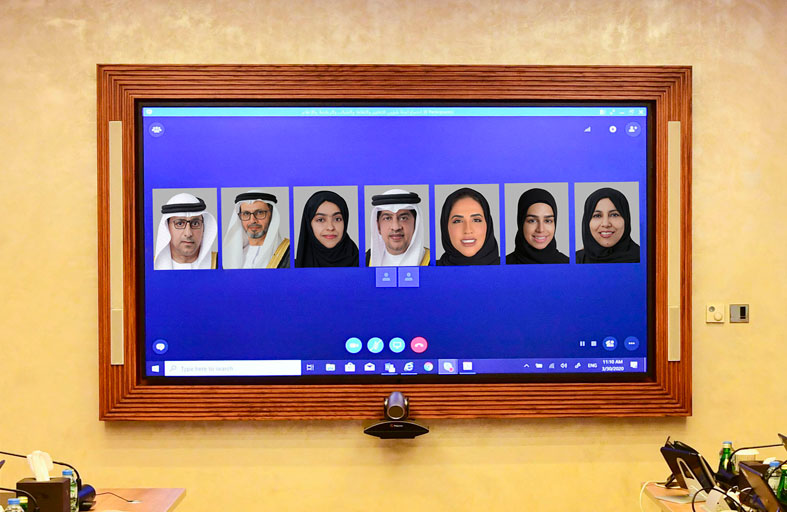 لجنة التعليم بالمجلس الوطني الاتحادي تناقش مع المسؤولين عن نظام التعليم عن بعد سياسة الوزارة بشأن الإشراف على المدارس