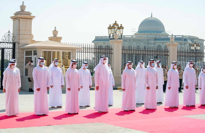 ولي عهد الشارقة يشهد احتفال الشارقة بيوم العلم