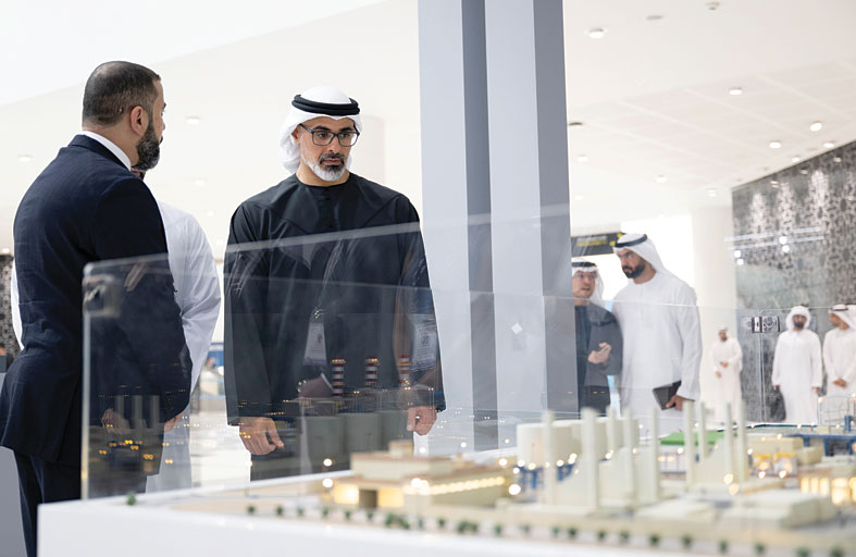 خالد بن محمد بن زايد يشهد جانباً من فعاليات المعرض والمؤتمر العالمي للمرافق 2025 