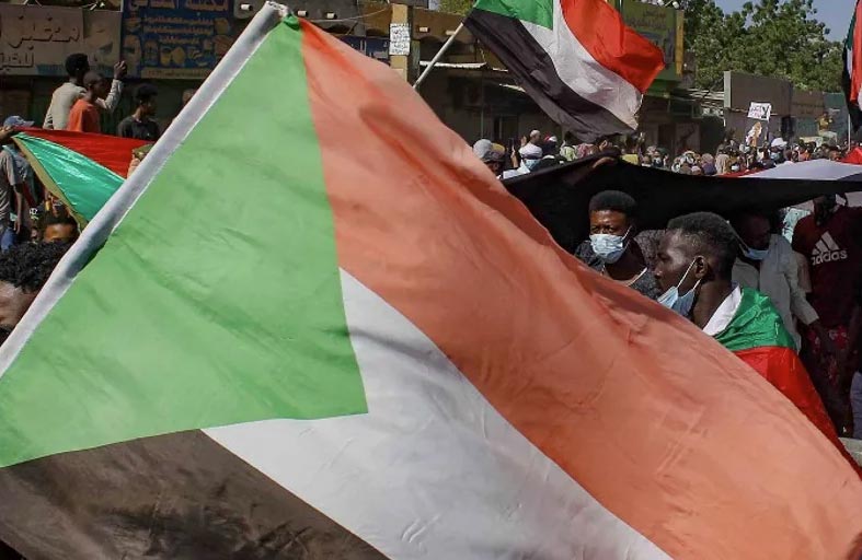 السودان.. خطوة جديدة تزيد من توتر العلاقة مع «يونيتامس»