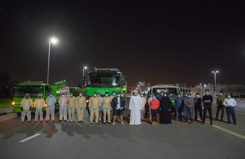 حرة مطار الشارقة الدولي تكثف جهودها الاحترازية بتعقيم كافة مرافقها بالتعاون مع بيئة