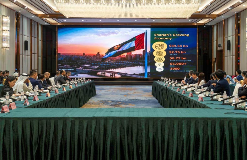 دائرة العلاقات الحكومية تعزز رؤية الشارقة المستدامة للتنمية