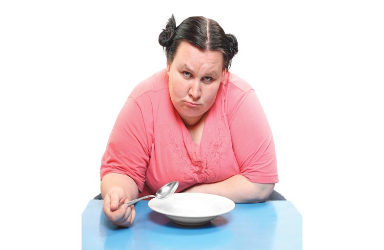 كيف يؤدي الجوع إلى زيادة الوزن؟