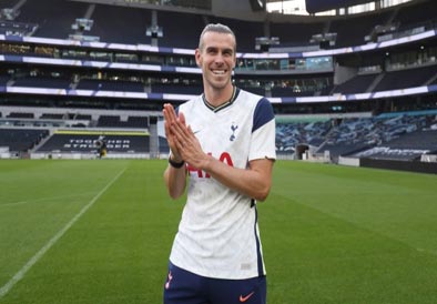 وكيل بايل:  معاملة جماهير ريال مدريد مخزية