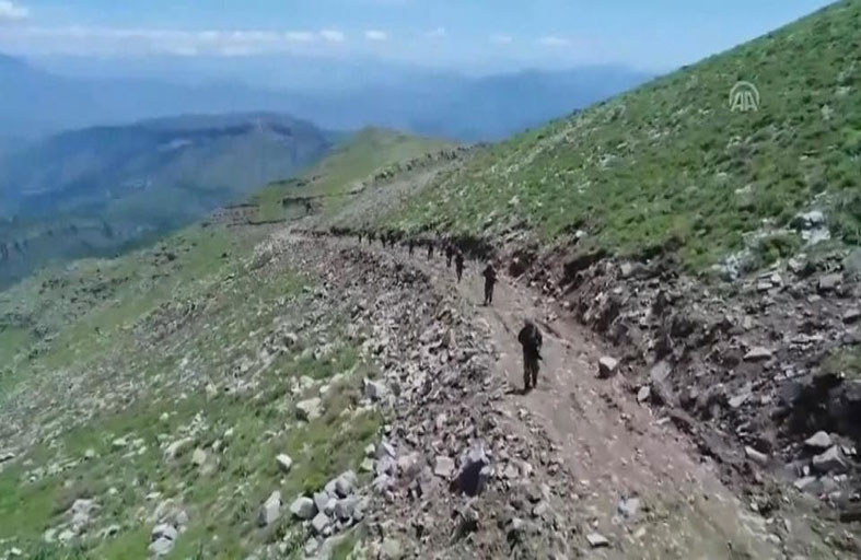 تركيا تهدد بمواصلة انتهاك حدود العراق... وبغداد ترد