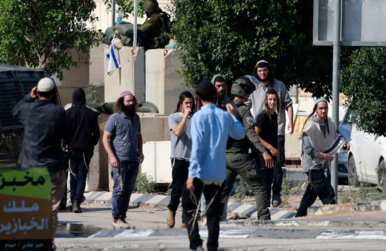 فرنسا تقترح فرض عقوبات على مستوطنين إسرائيليين