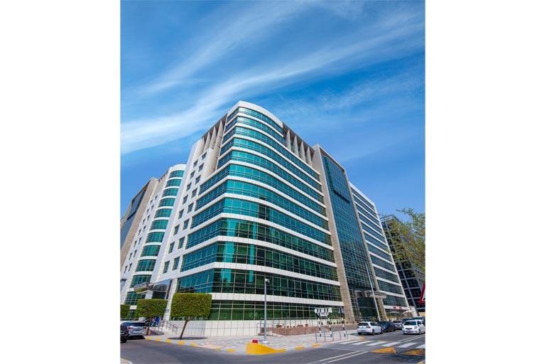 كلية الإمارات للتكنولوجيا تنظم اللقاء الافتراضي المفتوح مع الطلبة