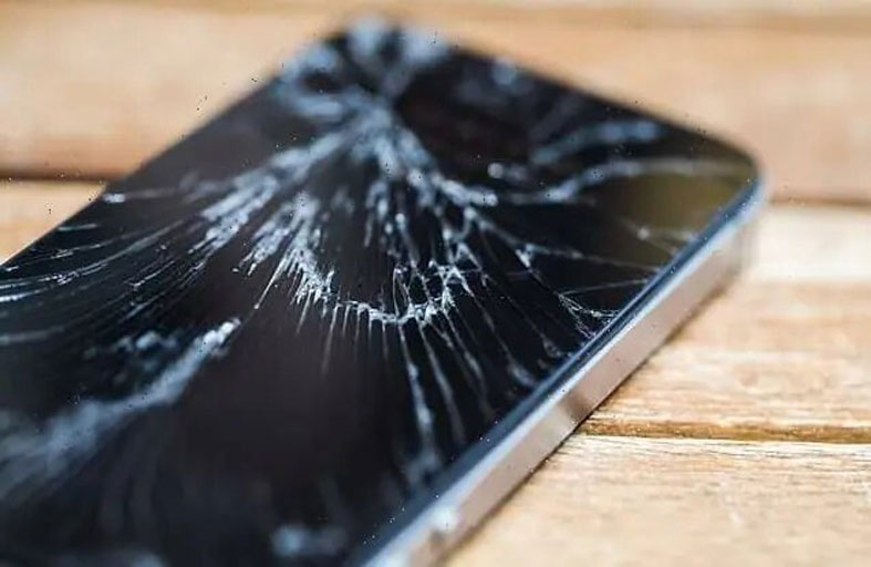 قتلت صديقها بهاتف آيفون