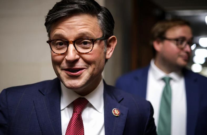 فشل مذكرة لإقالة رئيس مجلس النواب الأميركي 