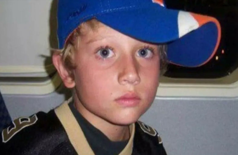 ينهي حياة طفله بعد اطلاعه على سره المريب