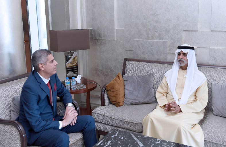 نهيان بن مبارك يستقبل السفير التونسي
