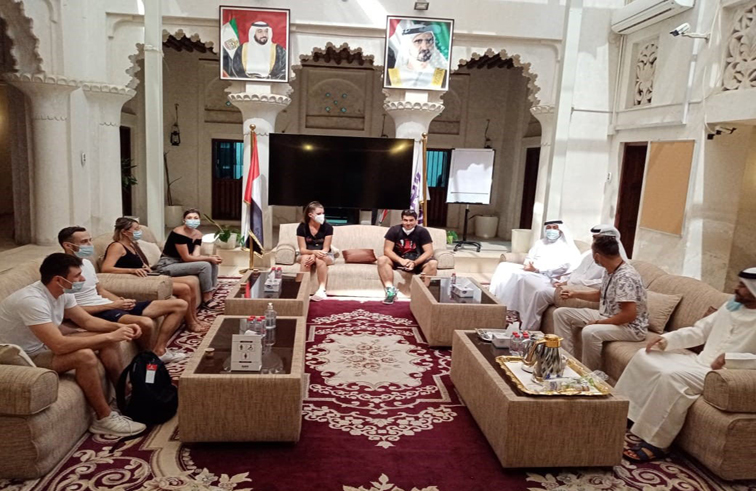دبي للثقافة تتيح عودة زيارات الأفواج السياحية إلى حي الفهيدي التاريخي