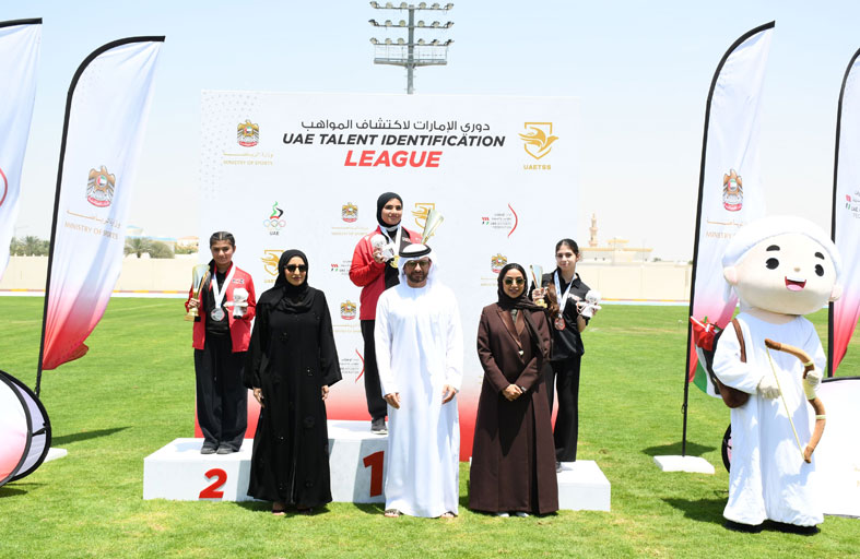 سهيل بن بطي: 6 آلاف طالب وطالبة شاركوا في دوري «الشطرنج الرقمي» للمدارس