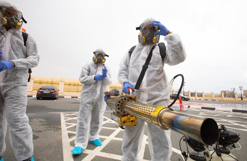 الجامعة القاسمية تعقم كافة مبانيها وقاعات الدراسة