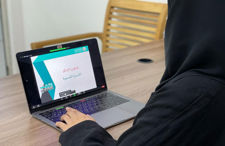 ورشة توعوية لمستفيدي الإعانات الاجتماعية بالشارقة