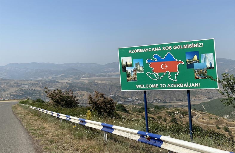 قلق إيراني من استثمار إسرائيل في القرى الذكية على حدود أذربيجان