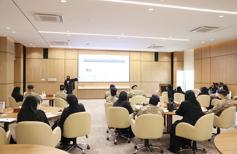 شرطة أبوظبي تنظم ورشة «وكيل الذكاء الاصطناعي» لتعزيز الجاهزية للمستقبل