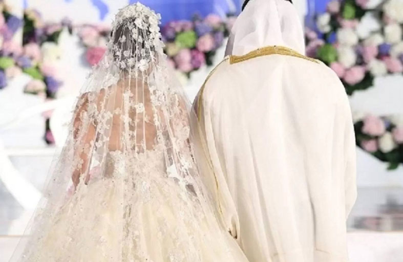 عريس يقدم لعروسه أعلى مهر