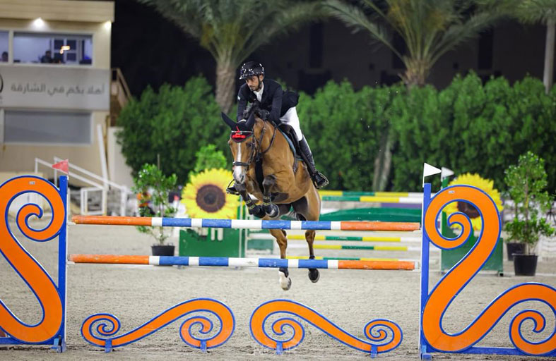12 منافسة لقفز الحواجز في ختام موسم الشارقة للفروسية اليوم وغدا 