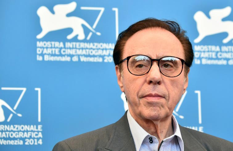 وفاة مخرج فيلم ذي لاست بيكتشر شو 