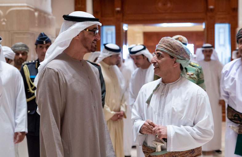 رئيس الدولة يزور دار الأوبرا السلطانية العمانية في مسقط