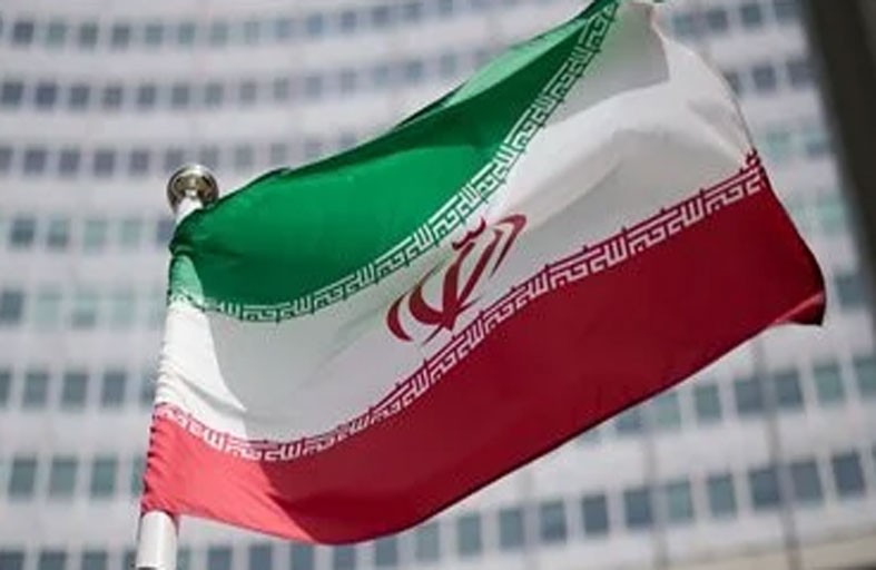 إيران تجدد دعوة رعاياها إلى مغادرة أوكرانيا