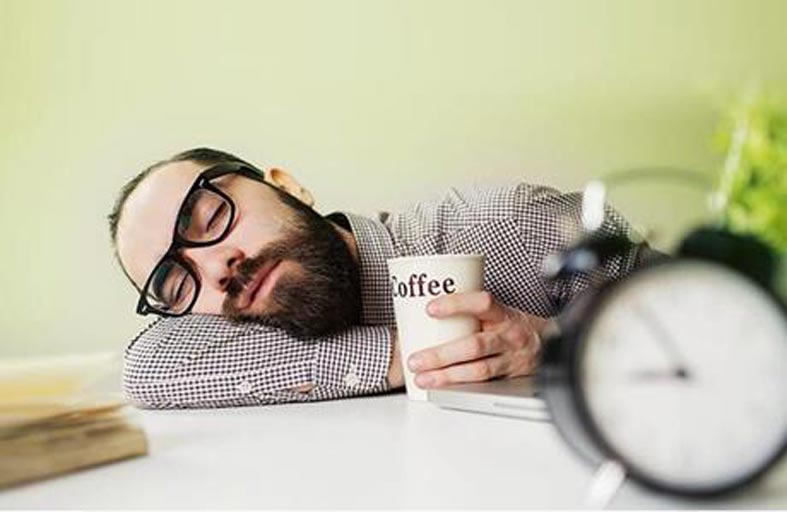 تكرار القيلولة مؤشر على خطر ارتفاع الضغط