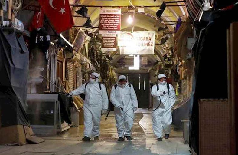 أداء أردوغان في مكافحة كورونا... بين الكوميديا والمأساة