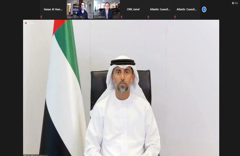 سهيل المزروعي: ندعم توجه العالم لمستقبل منخفض من الكربون