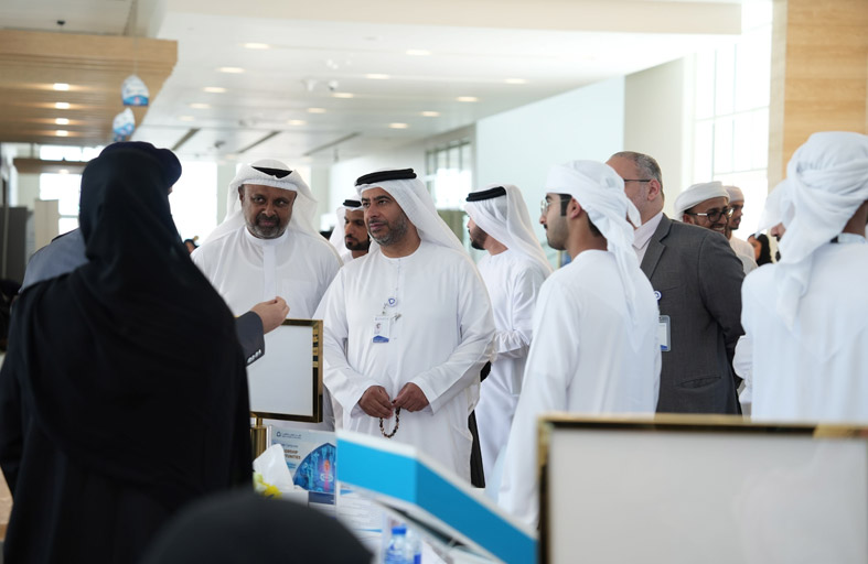 كليات التقنية تنظم معرضا للتوظيف لطلابها و خريجيها