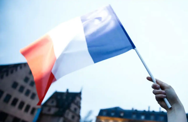 بيير نويزا.. ماذا وراء انضمام رائد البيتكوين الفرنسي لليمين المتطرف؟