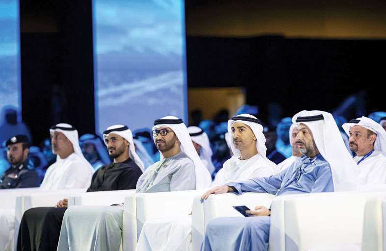 حمدان بن محمد بن زايد يشهد افتتاح فعاليات النسخة الأولى من «أسبوع أبوظبي للأنظمة ذاتية الحركة» 