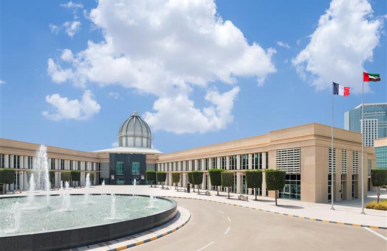 جامعة السوربون أبوظبي تنظم فعاليات إرشادية للطلبة الجدد