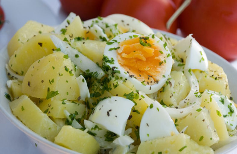 5 أطعمة تساعدك على ضبط الوزن خلال العزل