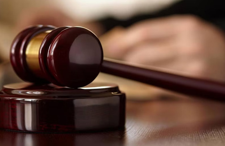المؤبد لأردني وأمريكية قتلا طفلًا بالماء الساخن