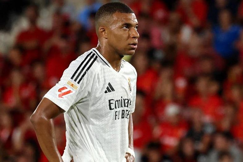 هل فشل مبابي في أول اختبار له مع ريال مدريد؟