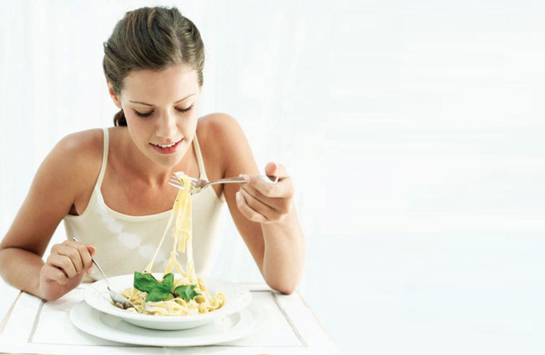 احذروا.. إضافة الملح للماء عند سلق المعكرونة خطير جداً!