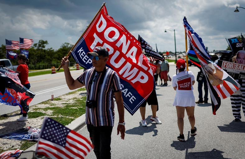 محامية ترامب وحلفاؤه يستنكرون «الملاحقات السياسية» 