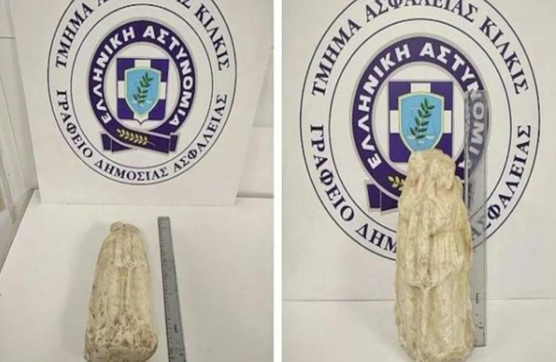 اعتقال شخصين حاولا بيع تمثال روماني نادر جدا