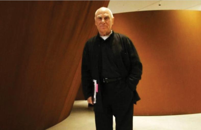 وفاة النحات الأميركي ريتشارد سيرا 