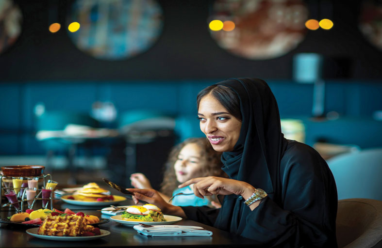 ألوفت خور دبي يهدي الأمهات خصمًا حصريًا بقيمة 30 % 