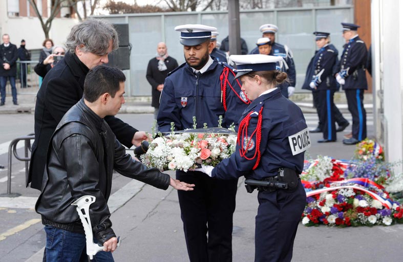  ماكرون يحيي ذكرى ضحايا  الاعتداءات على «شارلي إيبدو»   
