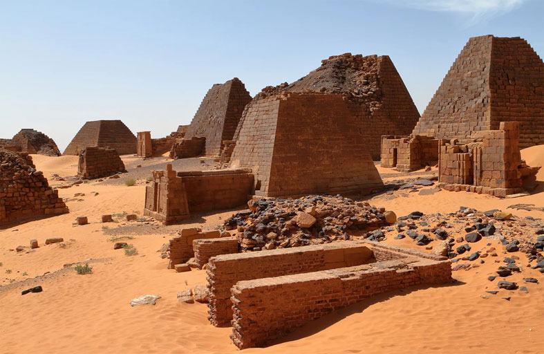 المعارك في السودان تصل إلى جزيرة مروي الأثرية 