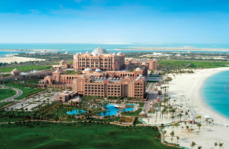   قصر الإمارات يطلق عروضاً  خاصة للمقيمين في الدولة