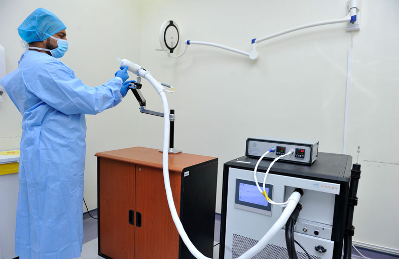 تعاون بين (محمد بن راشد للطب) و(صحة دبي) في مجال الكشف السريع عن كوفيد19-